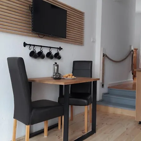 Gdynia, Sea Shell - Czarujacy, Dyskretny Loft Dla Pary Z Parkingiem - Blisko Dzikiej Plazy I Centrum