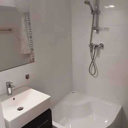 Gdynia, Sea Shell - Czarujacy, Dyskretny Loft Dla Pary Z Parkingiem - Blisko Dzikiej Plazy I Centrum